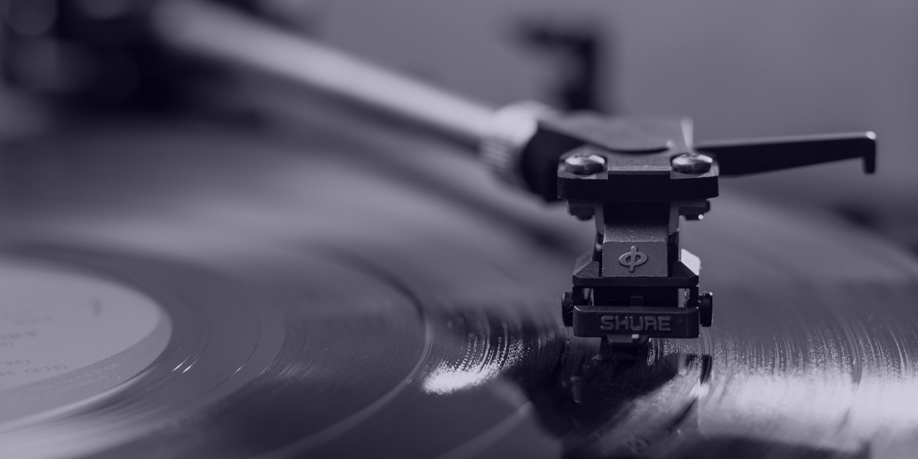 SUIT&SOUND música, DJs, discoteca e iluminación para bodas, celebraciones y eventos